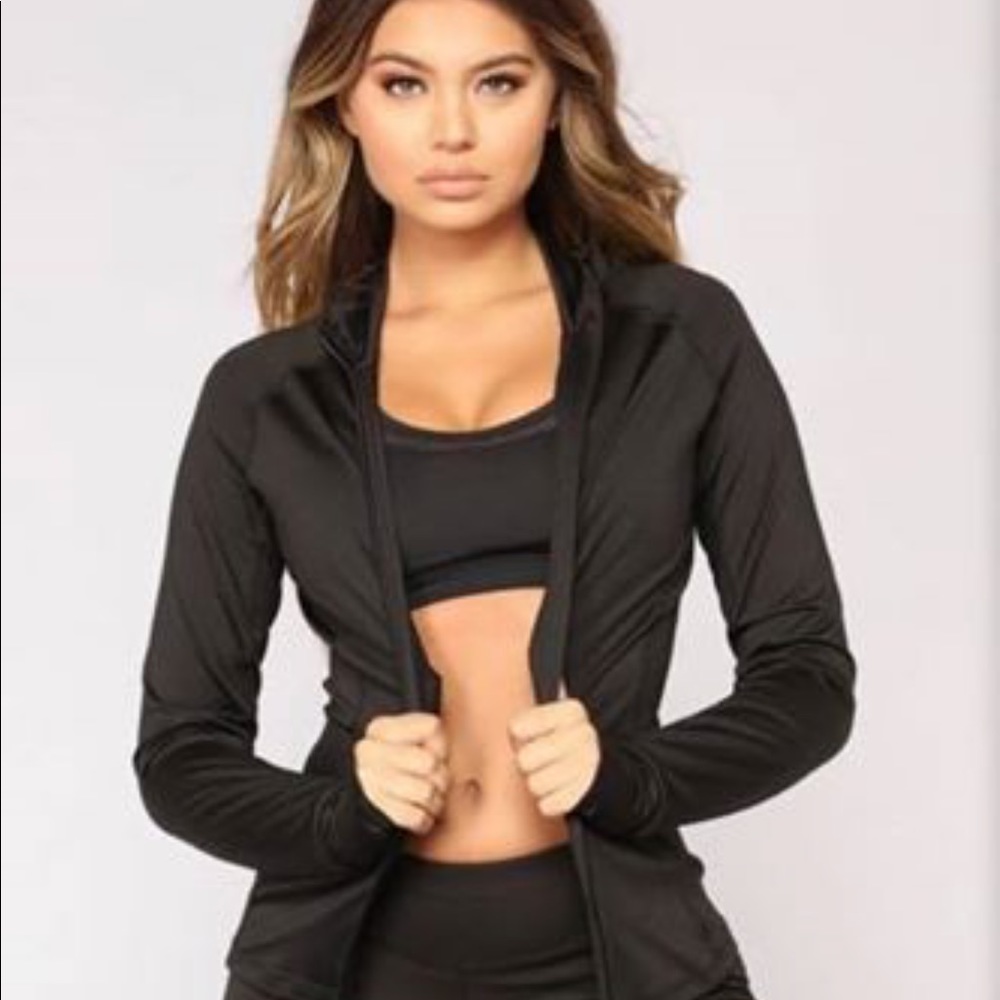 Zip up top